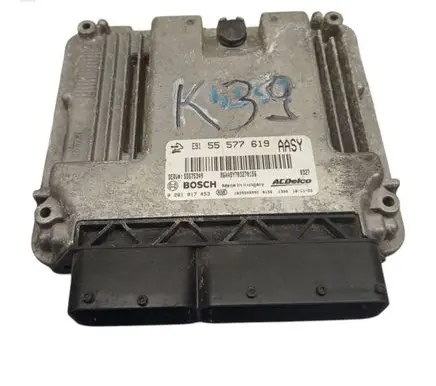 Opel Insignia A Engine control unit/module 55577619 55575349 0281017453