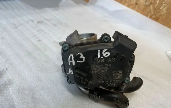 Audi Q3 8U Throttle valve 04L128063P