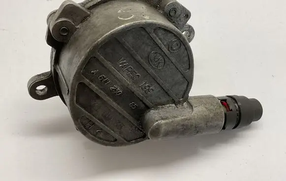 Mercedes-Benz E W210 Vacuum pump A6112300065 VAPEC19S 3100