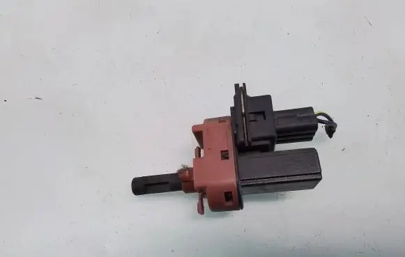 Clutch pedal sensor