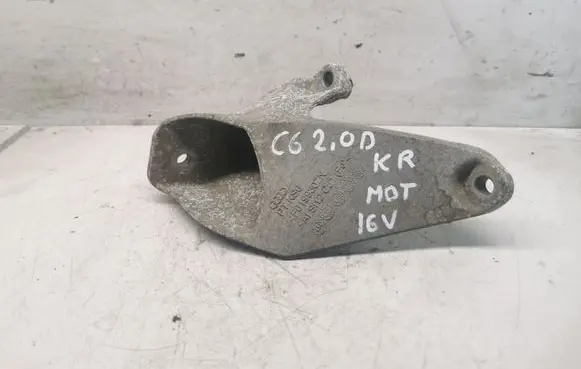 Audi A6 S6 C6 4F Engine mounting bracket 4F0199307N