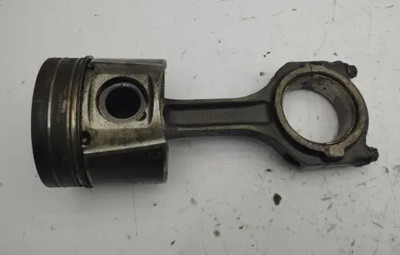 Ford Transit - Tourneo Connect Piston with connecting rod