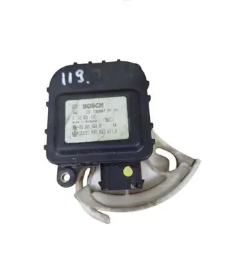 Audi A4 S4 B5 8D Air flap motor/actuator 8D1820511E 0132801115