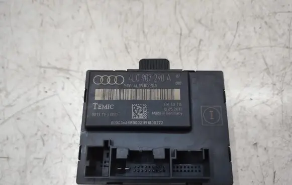 Audi Q7 4L Door control unit/module 4L0907290A