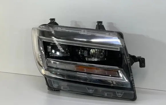 Volkswagen Crafter Headlight/headlamp 7C1941036B