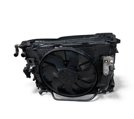 Mercedes-Benz C AMG W205 Radiator set A0999061000