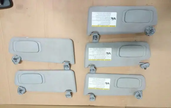 Toyota Tundra II Sun visor