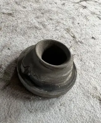 Volkswagen Bora Rear coil spring rubber mount 