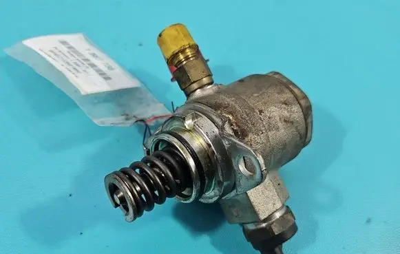 Volkswagen Scirocco In-tank fuel pump 03C127026D IMPRK1567738