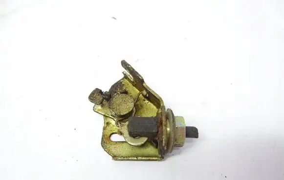 Daewoo Tico Shock absorber/damper mounting bracket 