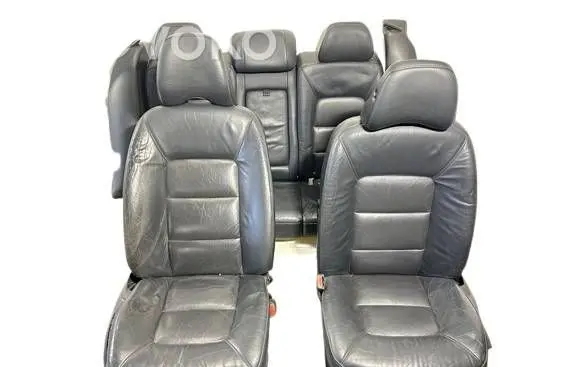 Seat set