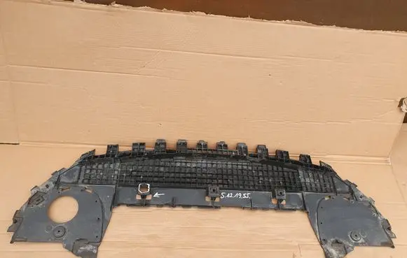 Peugeot 308 Front bumper skid plate/under tray 9835411980 6152025