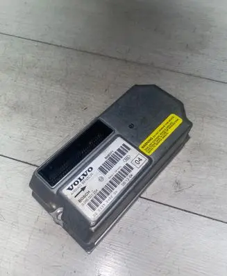 Volvo V70 Airbag control unit/module 8645271 020065043204 0285001254