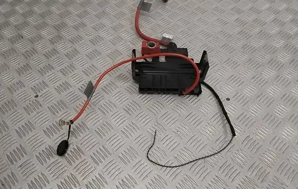 BMW 1 E81 E87 Positive cable (battery) 6936649