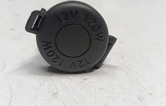 Hyundai ix35 12 V Socket (front) 4f8