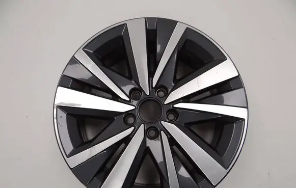 Volkswagen Sharan R17 alloy rim 7N0601025AA A1317M9