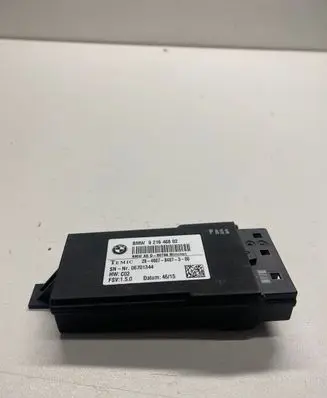BMW 3 F30 F35 F31 Seat heating relay 9216468