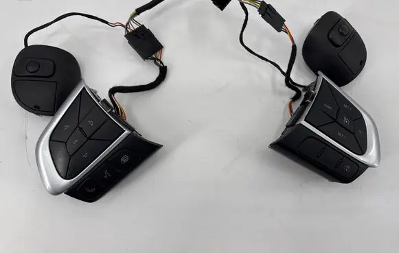 Iveco Daily 6th gen Steering wheel buttons/switches 5802363717 5802363722