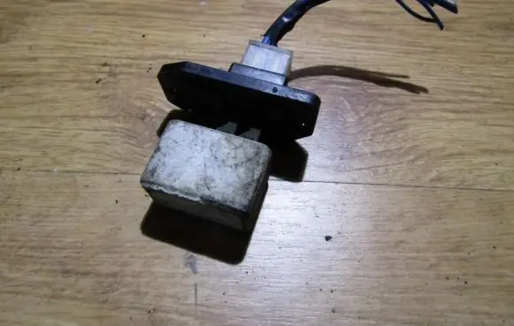 Mitsubishi Colt Heater blower motor/fan resistor