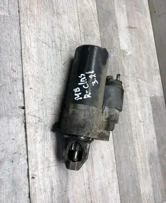 Mercedes-Benz R W251 Starter motor 910239
