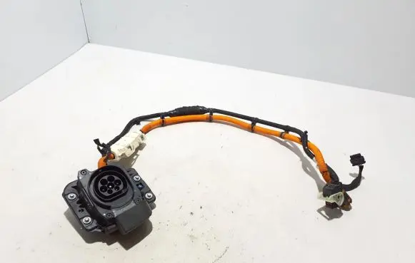Volvo XC40 Electric car charge socket 32266404
