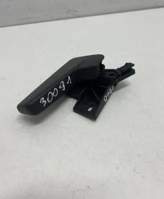 Volkswagen Polo V 6R Engine bonnet (hood) release handle 517823633A 6R1823533