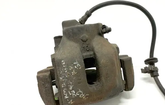 Land Rover Range Rover L322 Rear brake caliper E245