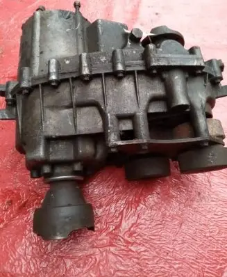 Jeep Grand Cherokee (WJ) Gearbox transfer box case 