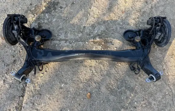 Citroen C5 Aircross Rear axle beam 