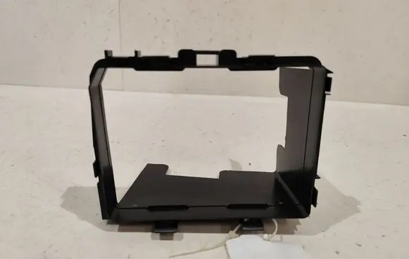 Nissan Qashqai Fuse box cover 284B86US1D