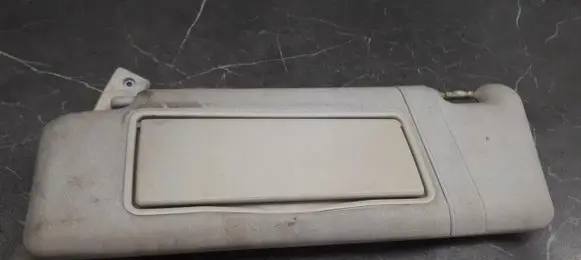 Mercedes-Benz E W210 Sun visor