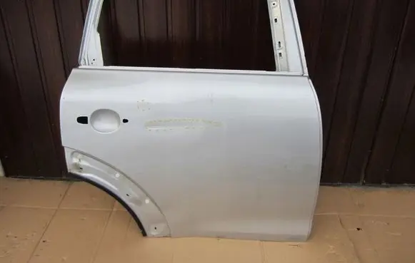 Mini Cooper Countryman R60 Rear door