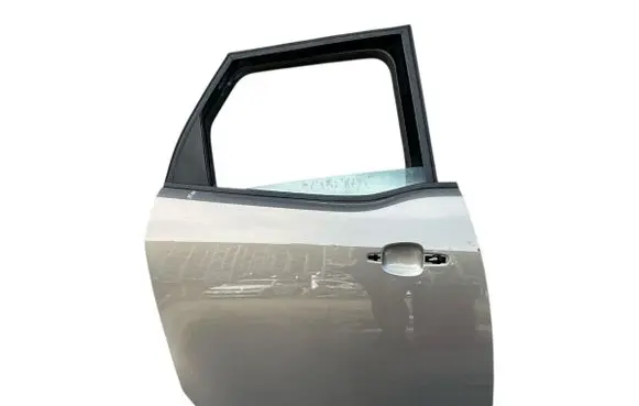 Opel Meriva B Rear door