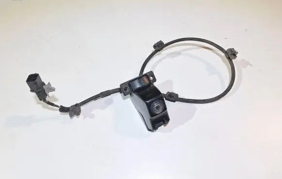 Hyundai Genesis Front bumper camera 95780B1000