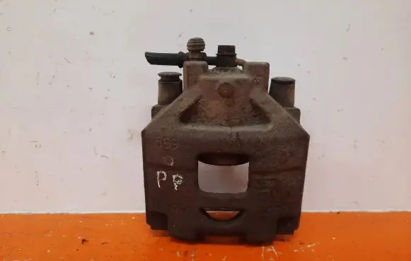 Toyota Yaris Front brake caliper