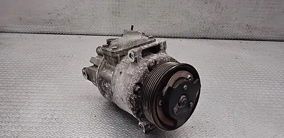 Volkswagen PASSAT B6 Air conditioning (A/C) compressor (pump) 1K0820803S