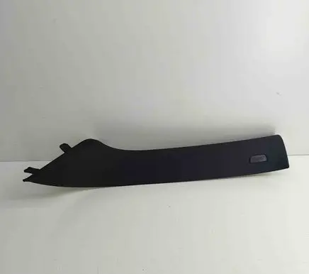 BMW X2 F39 (A) pillar trim 7426399