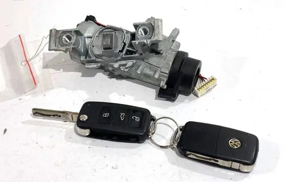 Volkswagen Golf VI Ignition lock 1K0905851B