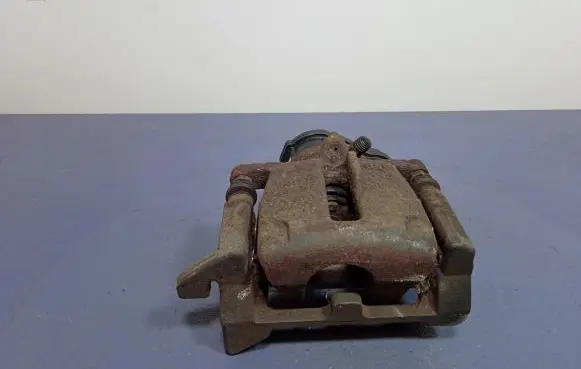 Audi A5 8T 8F Rear brake caliper 32335478