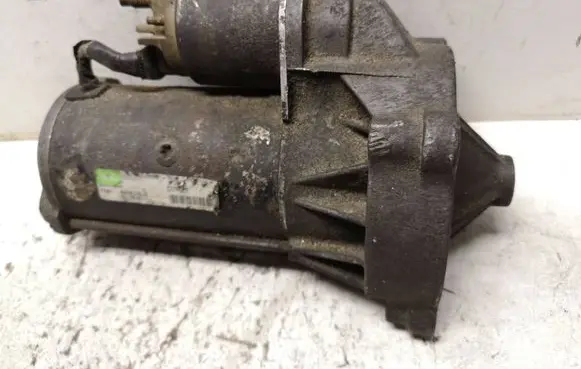 Peugeot 307 Starter motor D7R27