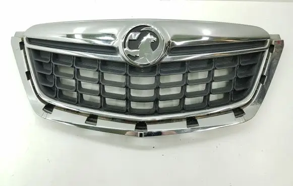 Opel Mokka Front bumper upper radiator grill 95391779