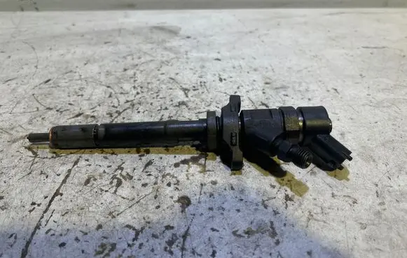 Mazda 3 I Fuel injector 0445110259