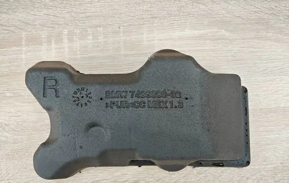 BMW X6 G06 Fender foam support/seal 7486880