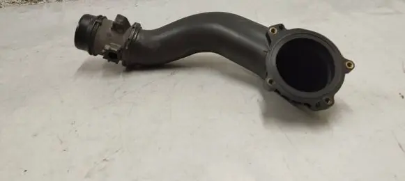 Mercedes-Benz E W212 Intercooler hose/pipe A6510900242
