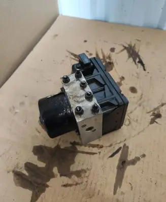 Volkswagen Sharan ABS Pump 1J0907379P 10094903313