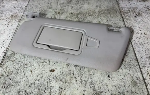 Mercedes-Benz B W245 Sun visor A1698100110 1698100110