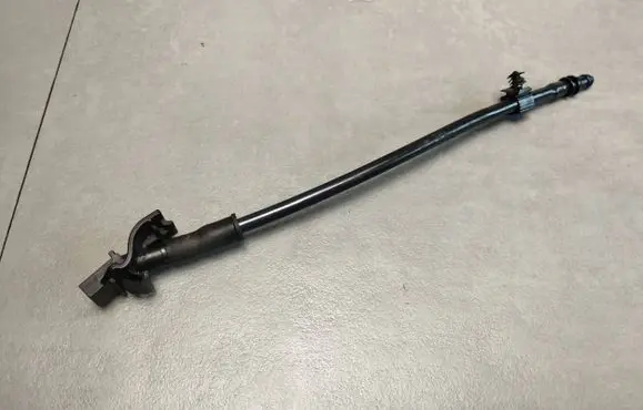 Volkswagen Amarok II Windshield washer spray nozzle B630B