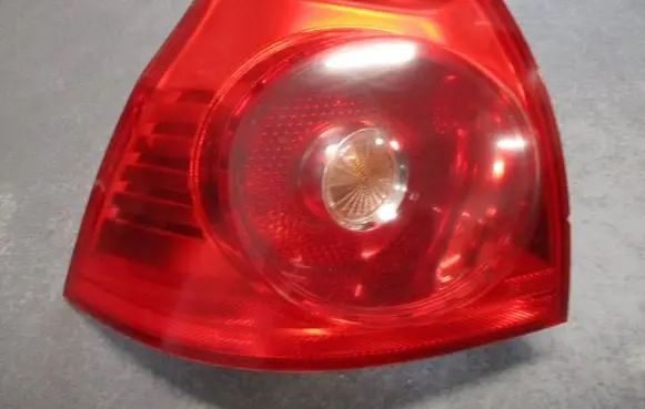Volkswagen Golf V Rear/tail lights 1k6945095e