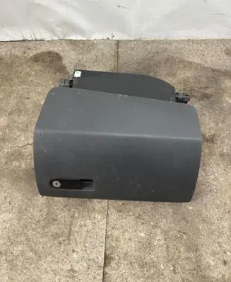 Volkswagen Multivan T5 Glove box 7E1857121