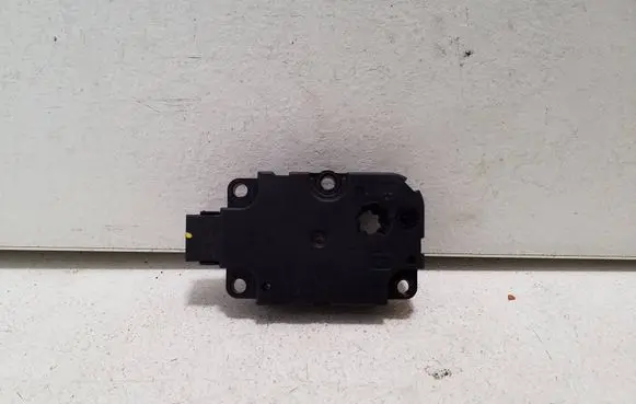 Audi Q7 4M Air flap motor/actuator DA893009 ZBAT0063D13